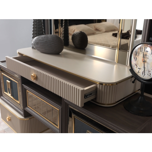 ÖZTÜRKLER YATAK ODASI TK 9