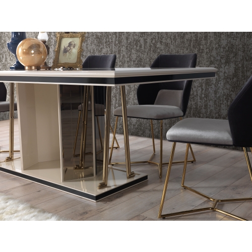 ÖZTÜRKLER YEMEK ODASI TK 1