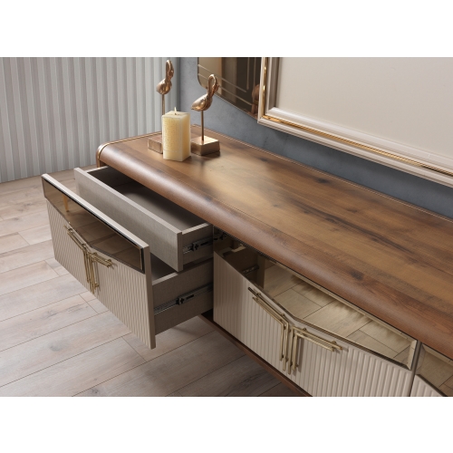 ÖZTÜRKLER YEMEK ODASI TK 5